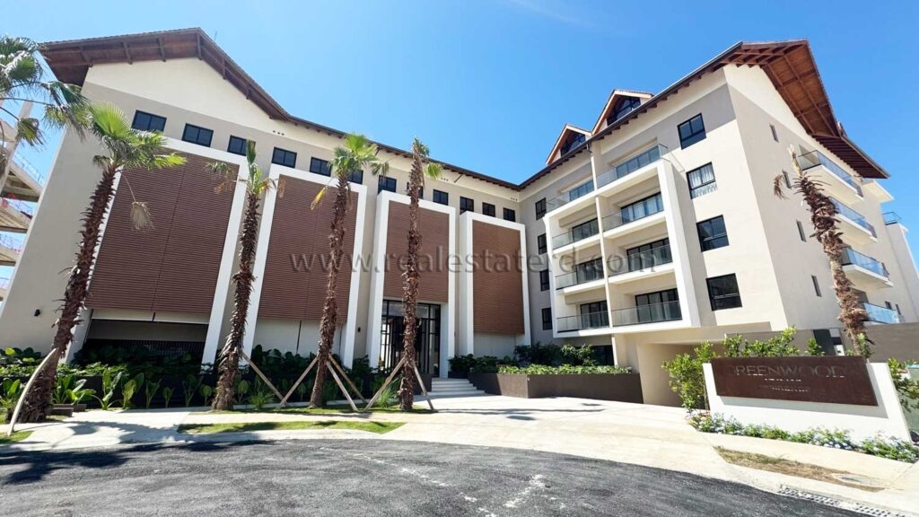 Продаётся квартира с террасой на крыше в Greenwood Кап Кана 18