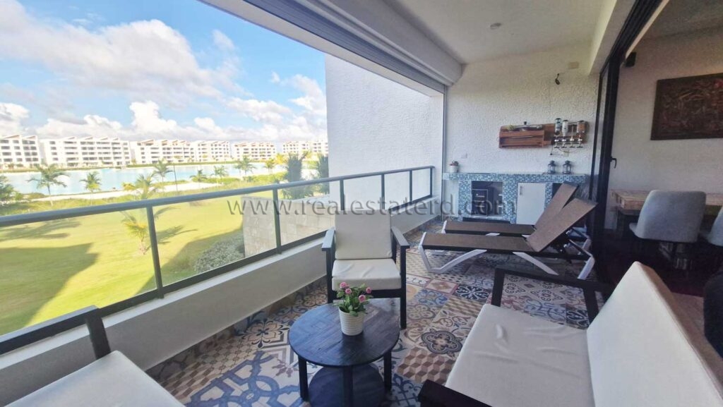 Апартамент с 3 спальнями в The Beach at City Place Баваро 4