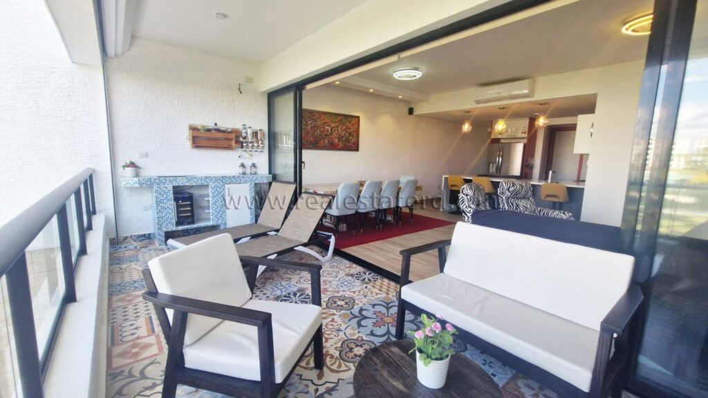 Апартамент с 3 спальнями в The Beach at City Place Баваро 5